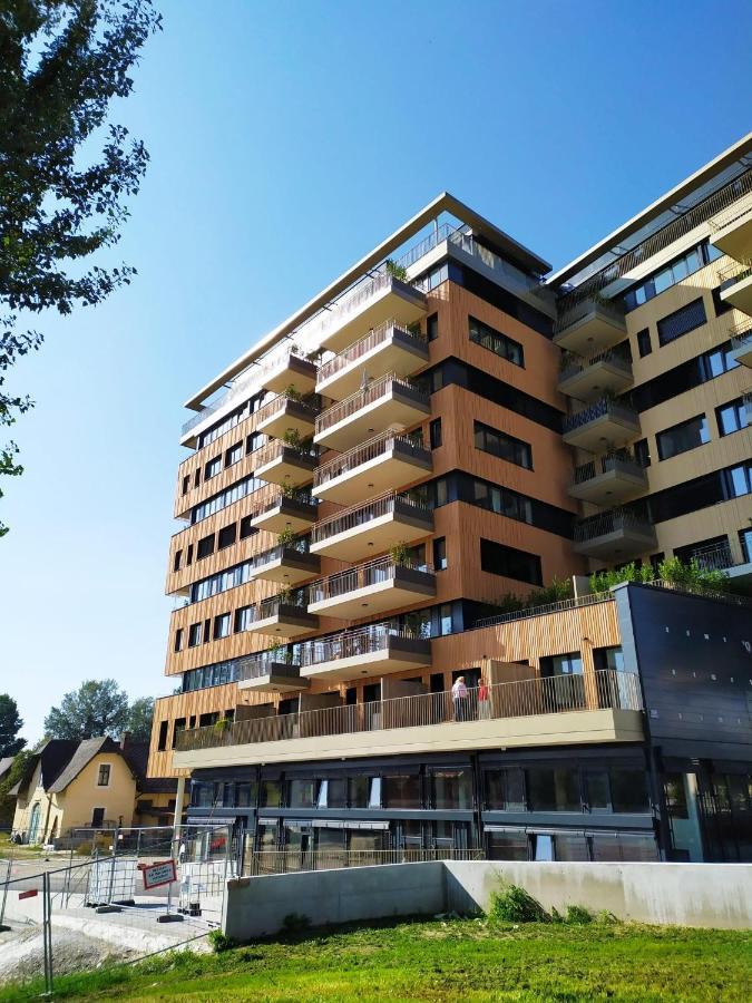 Panorama Apartment Vienna - Free Parking, Sauna & Fitness Exterior foto